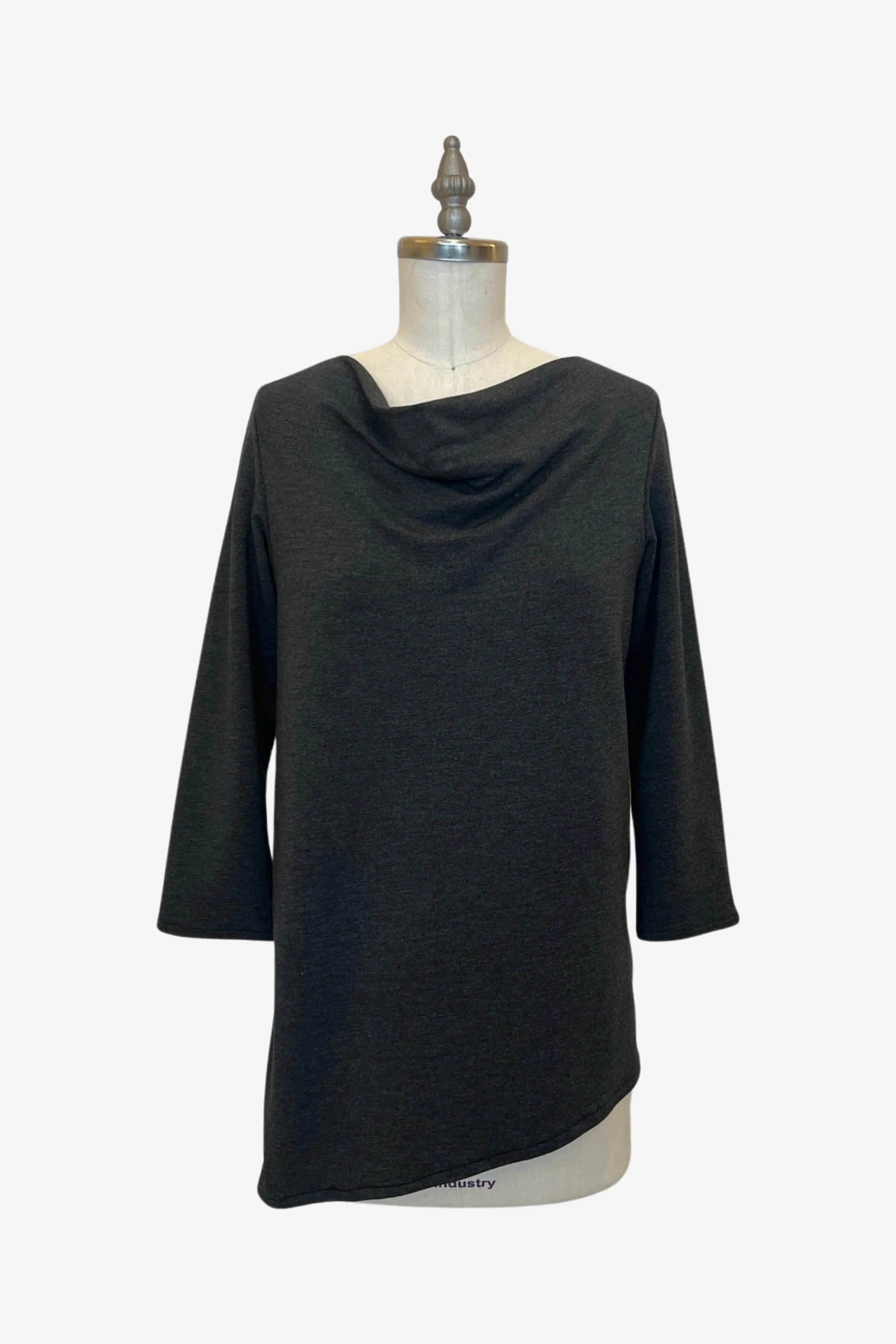 3/4 Sleeve Trapezoid Tunic | Charcoal French Terry