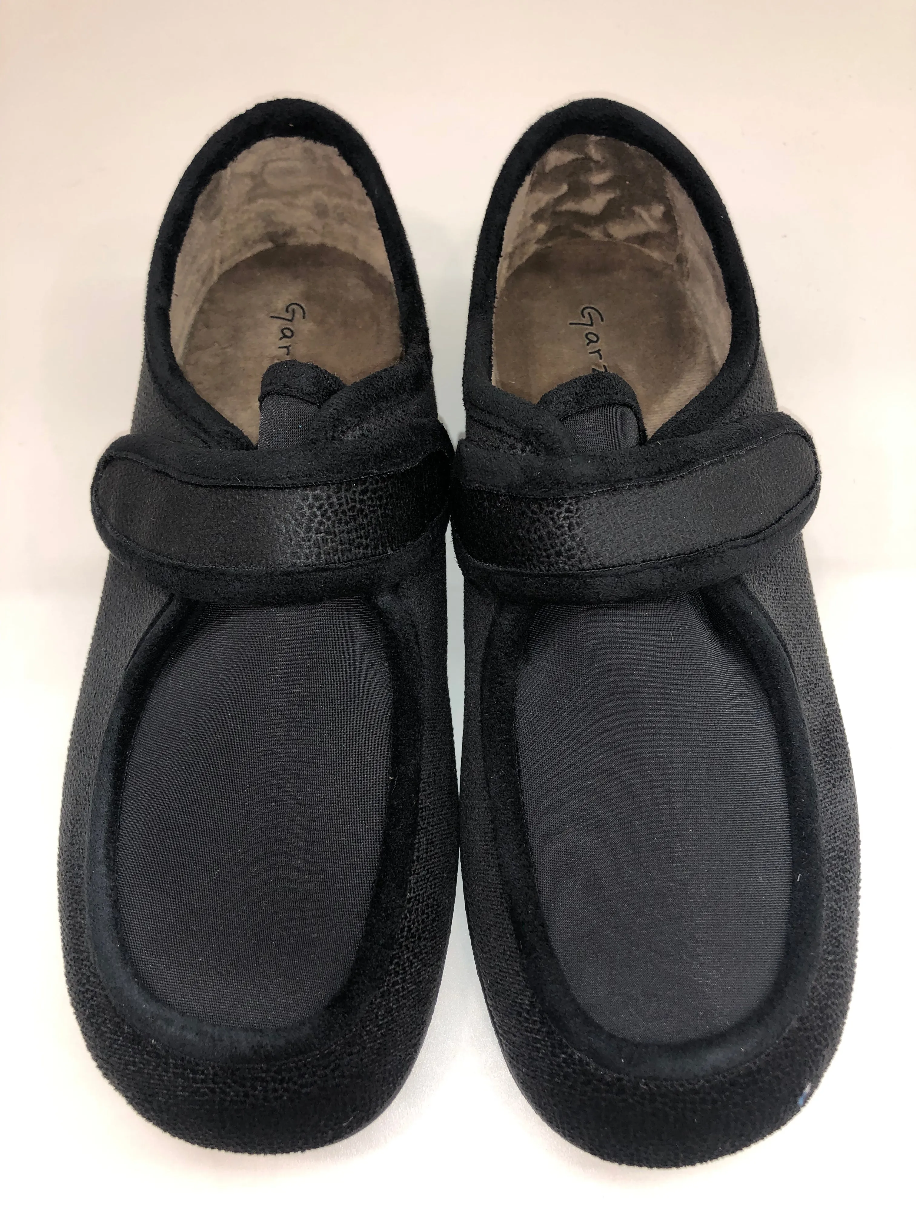6870244 BLACK