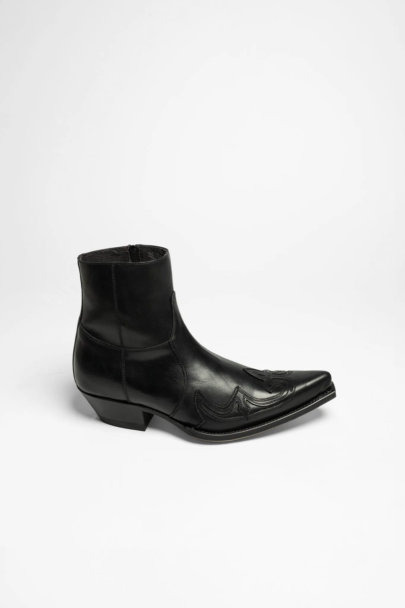 7783 JAVI Unisex Schwarz