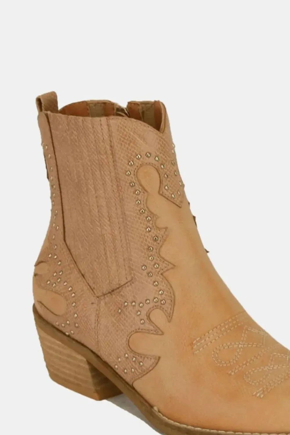 Badlands Beauty Studded Point Toe Boots