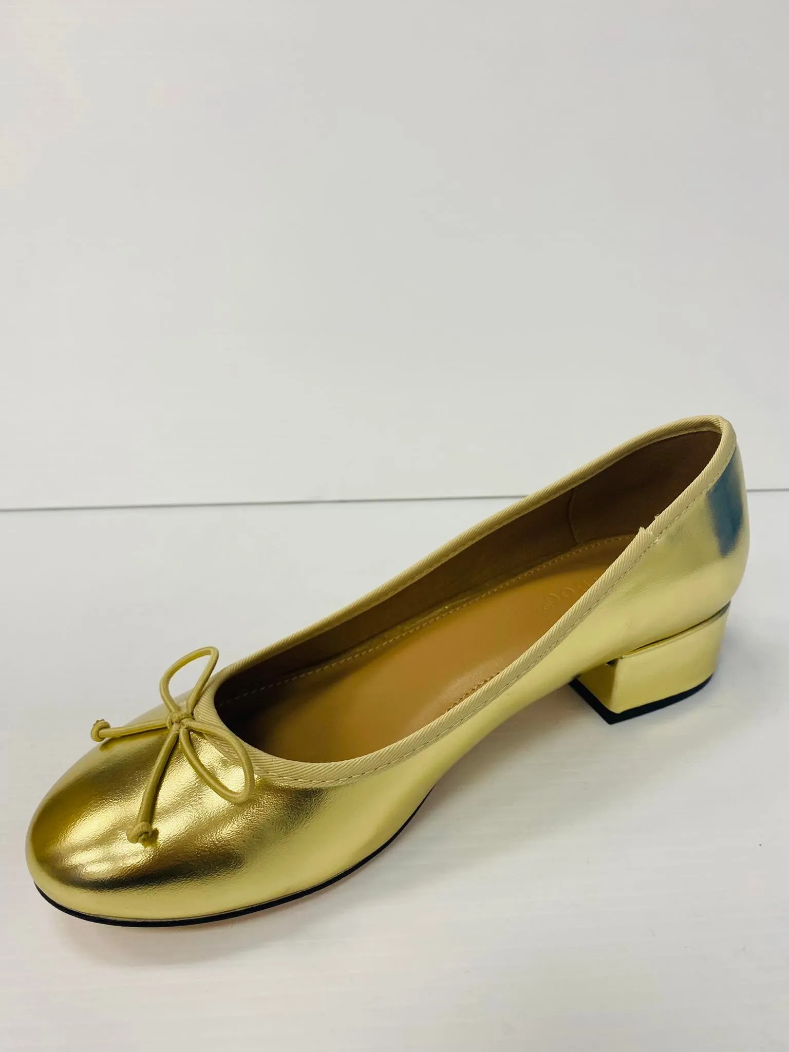 BAMBOO TWISTING-01 Low chunky Heels
