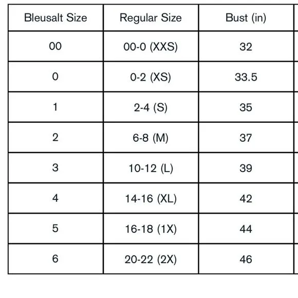BLEUSALT Women’s Black White The Sporty Vest Sleeveless Sweater