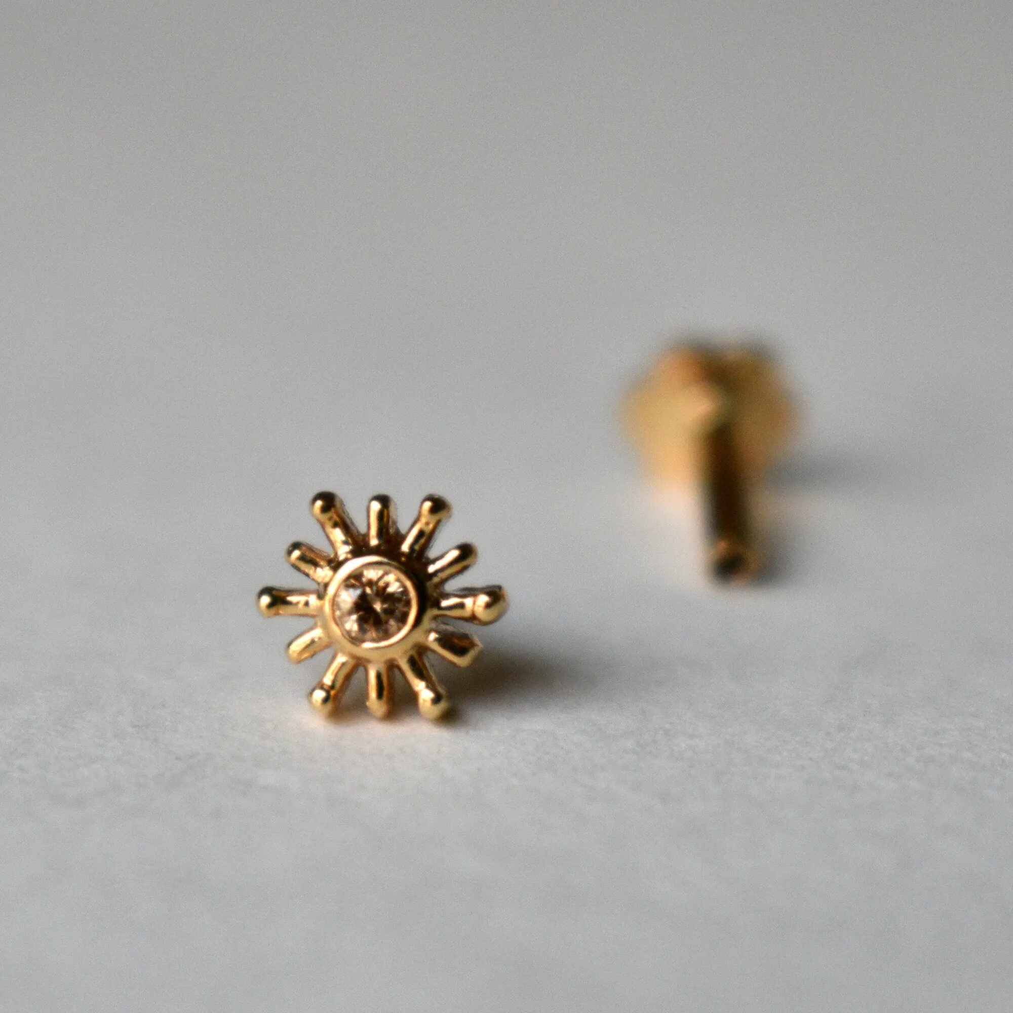 Brown Diamond Sun Stud