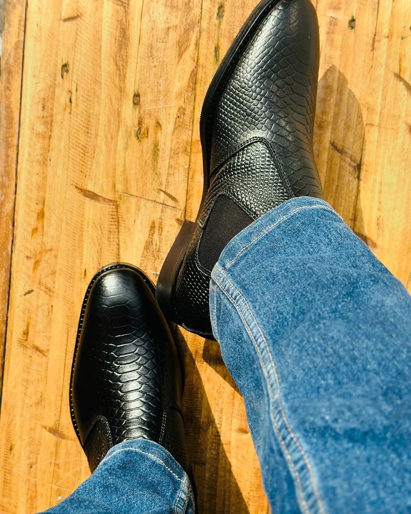 Classic Croco Italian Chelsea High Ankle Boot For Men's-Unique and Classy