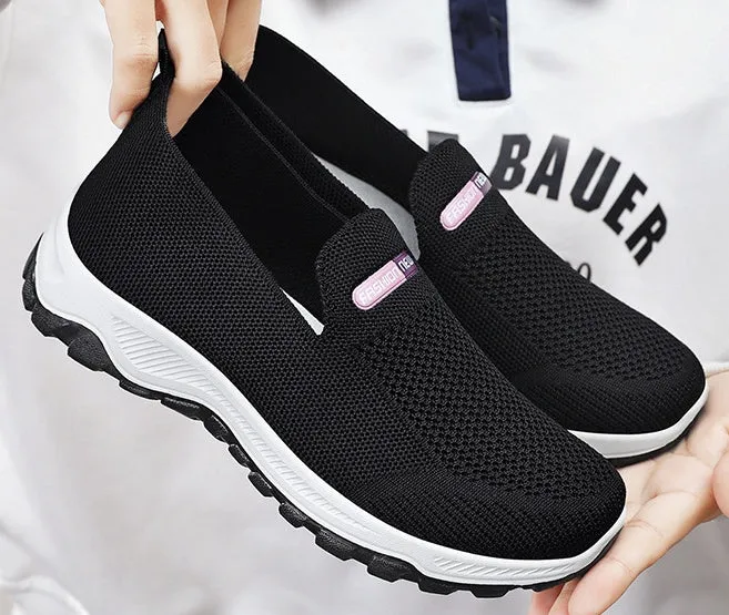 Classic Knitted Slip-On Sneakers for Effortless Casual Style