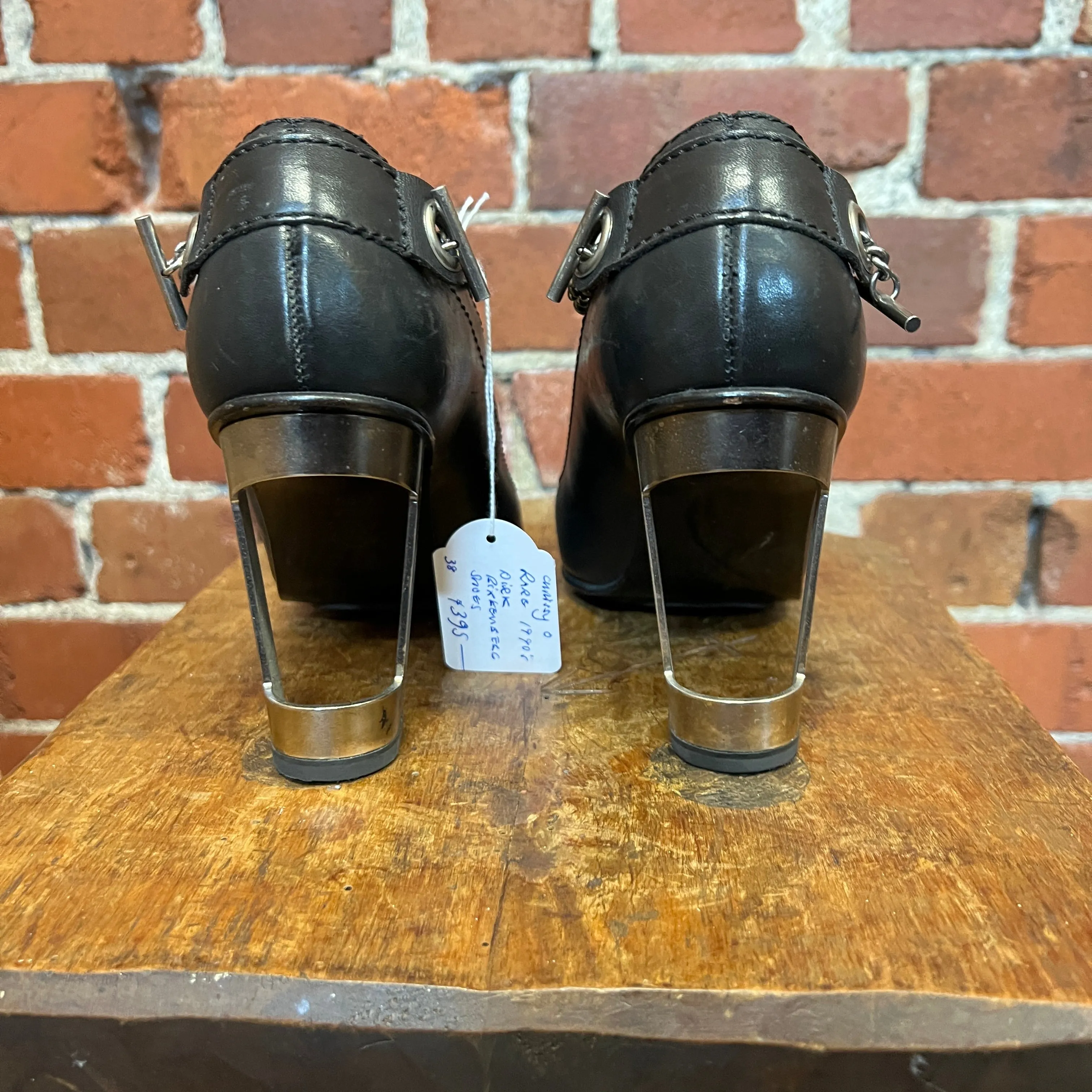 DIRK BIKKEMBERG metal heel chain shoes 38