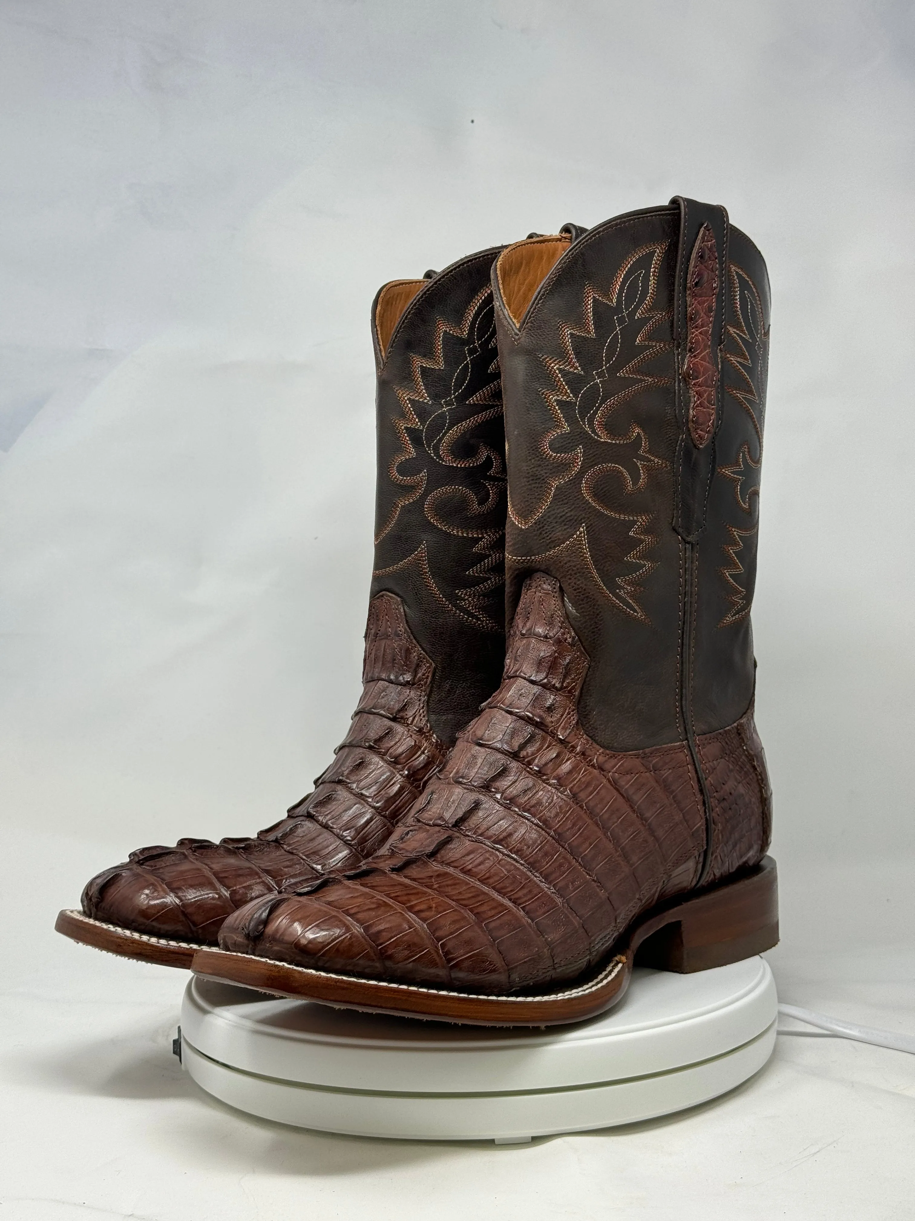 DJ2023 | Don Juan Boots Men's Caiman Tail Cigar H Toe