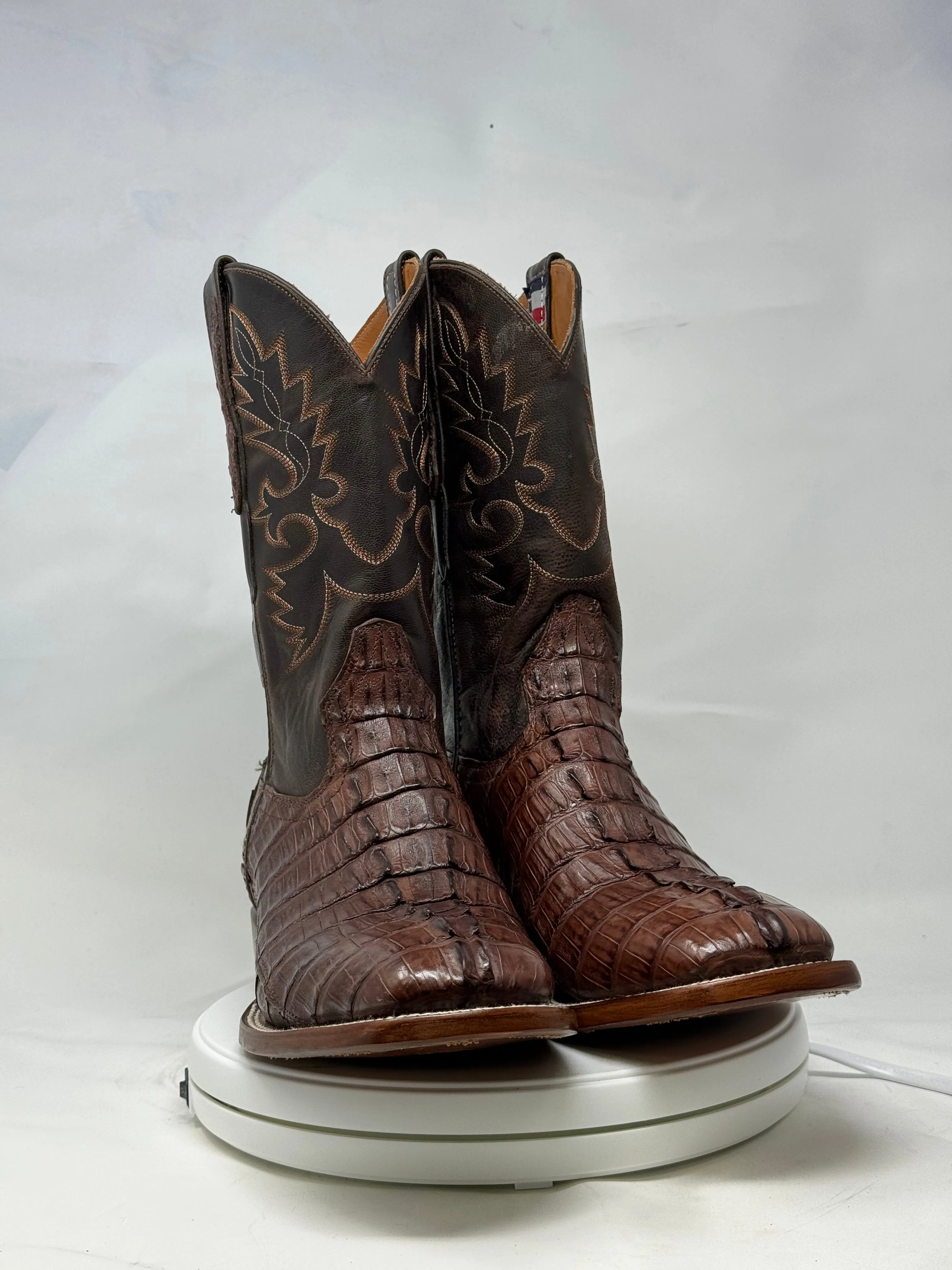 DJ2023 | Don Juan Boots Men's Caiman Tail Cigar H Toe