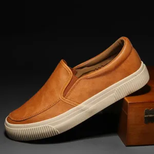 Elegant leather loafers for men