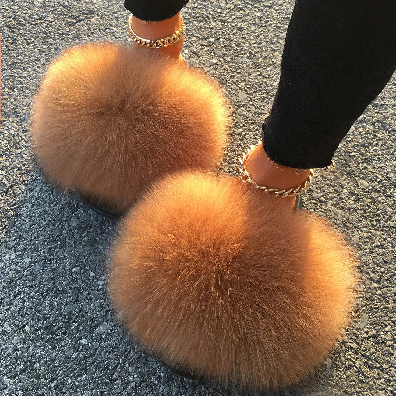 Extra Large Fur Slippers Real Fox Raccoon Fur Slides Flat Flip Flops Beach Designer Sandals Cute Plush Hair Furry Shoes Woman