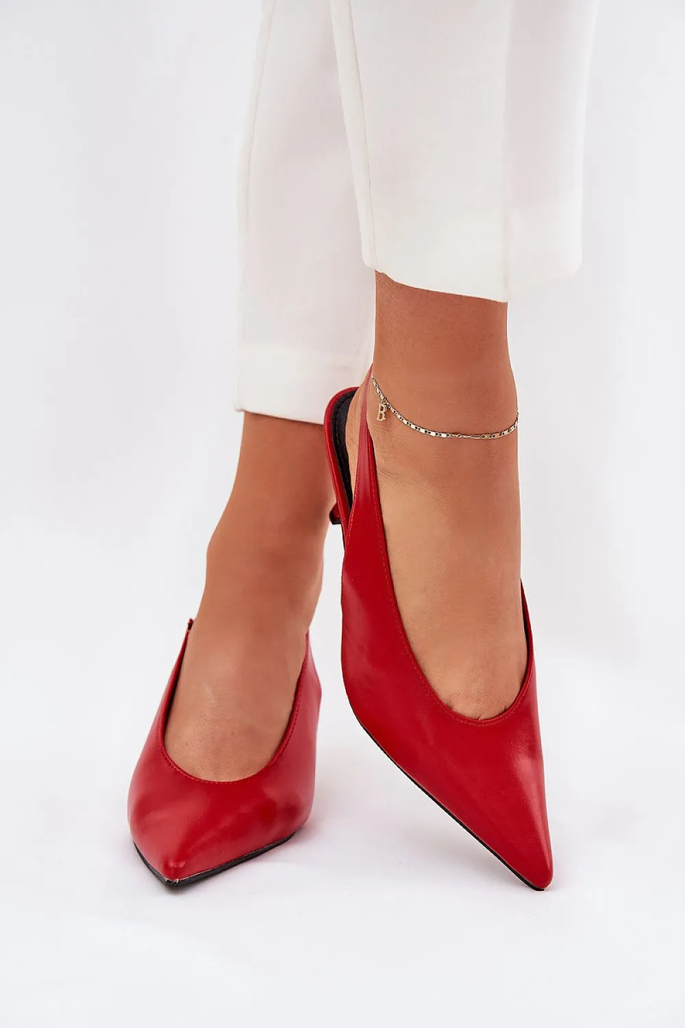 High heels Step in style