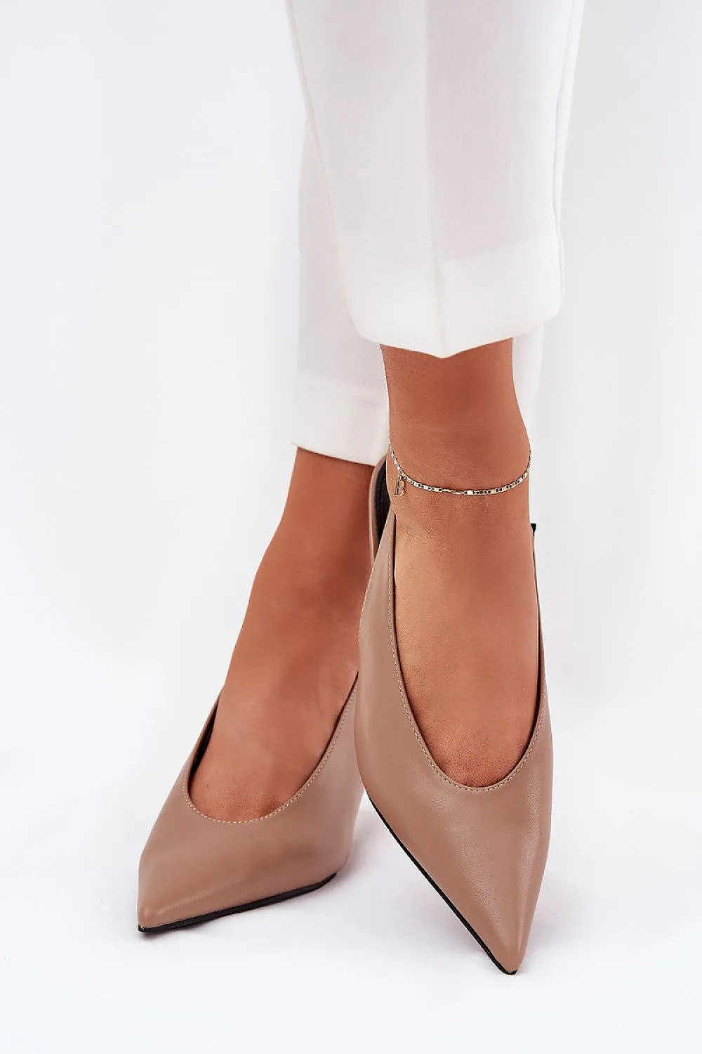 High heels Step in style