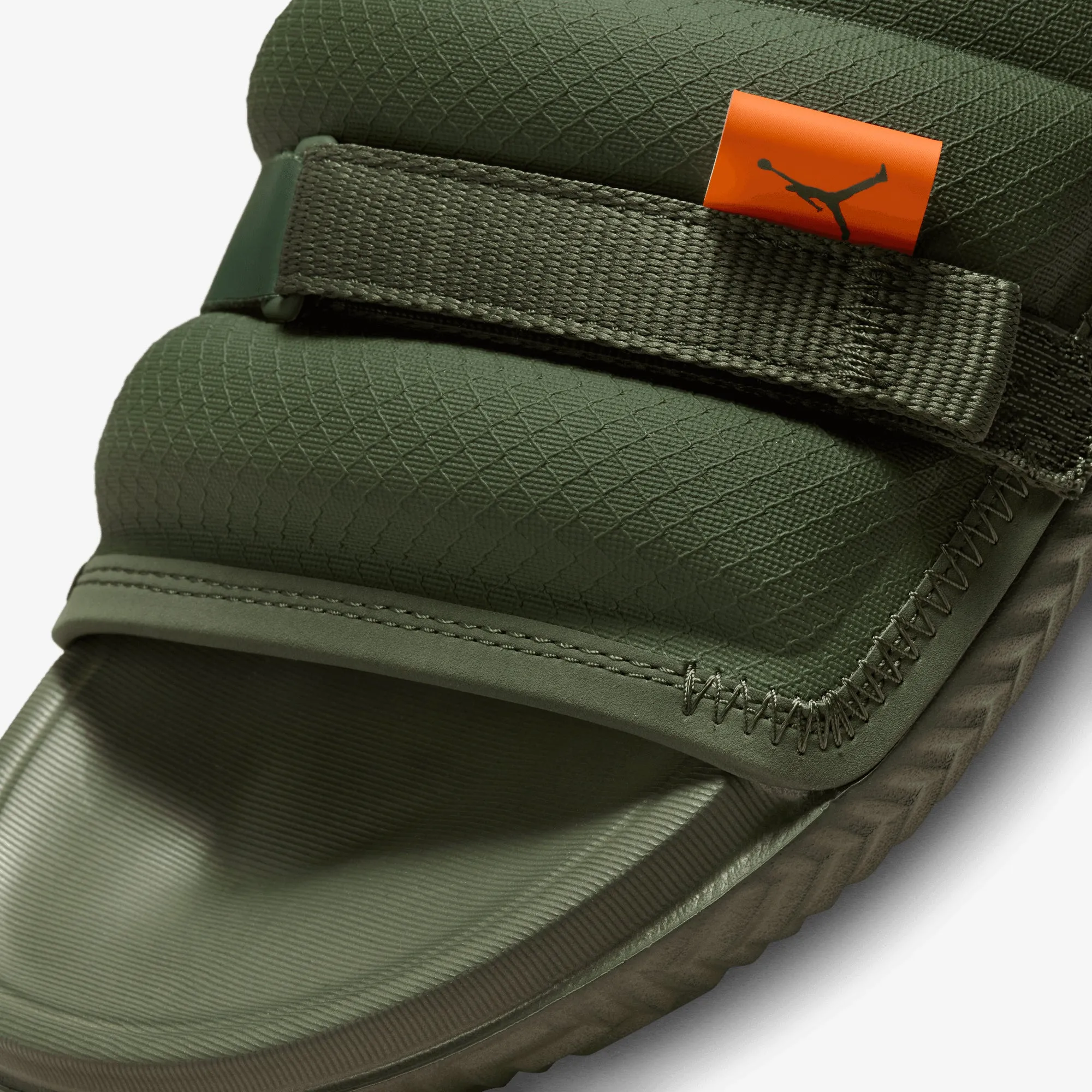 Jordan | SUPER PLAY  { DEEP GREEN/SAFETY ORANGE
