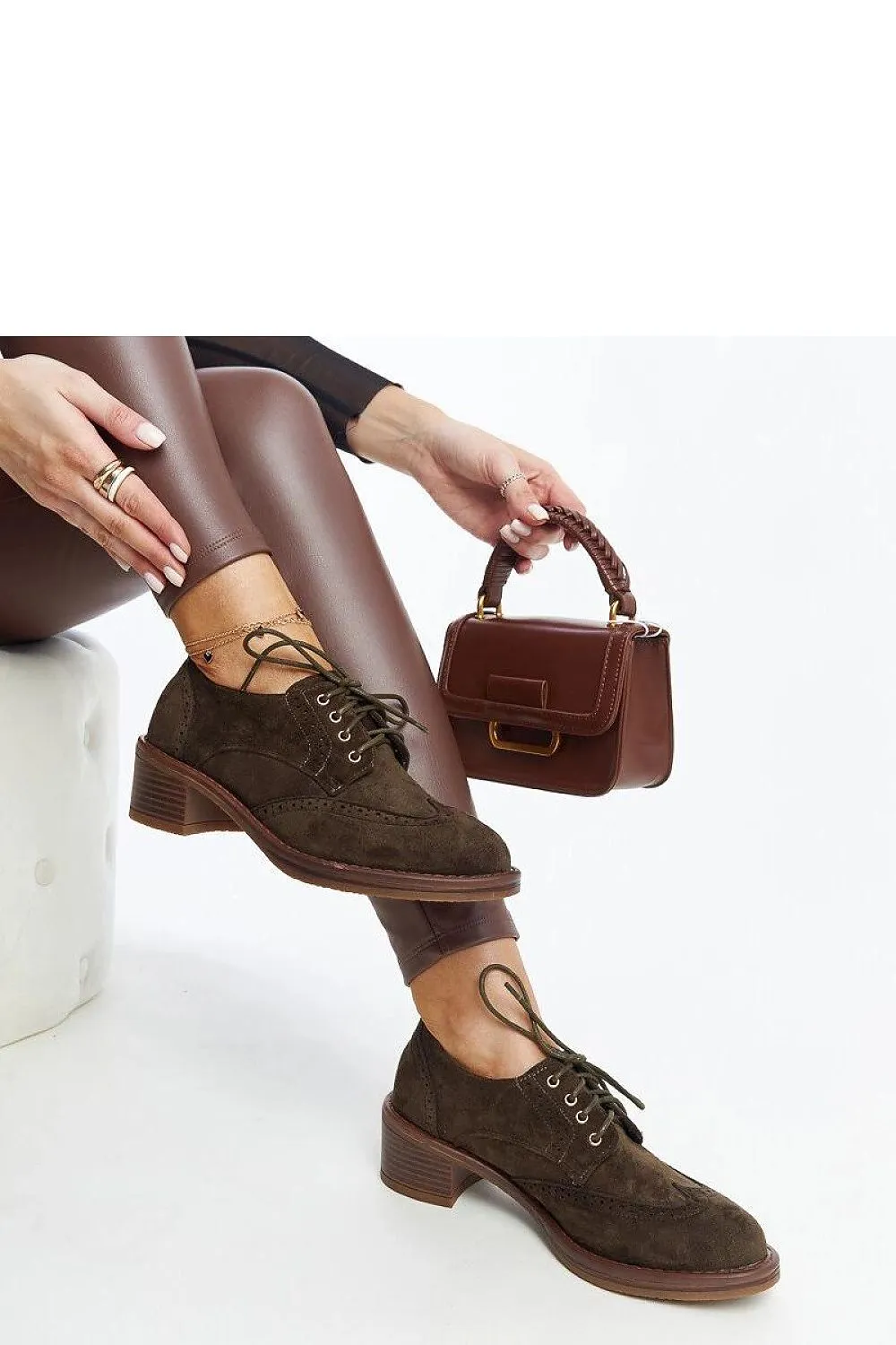 Low Shoes Solea
