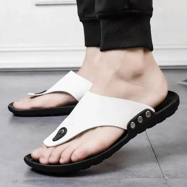 Summer Modern Design Men Flip-Flops For Beach Slippers Classic Brown Sandals Comfortable Casual Beach Outdoor Slippers For Men