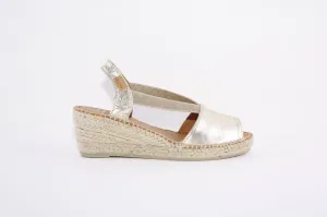 TONI PONS - TEIDE LOW WEDGE ELASTIC STRAP SANDAL - PLATINUM