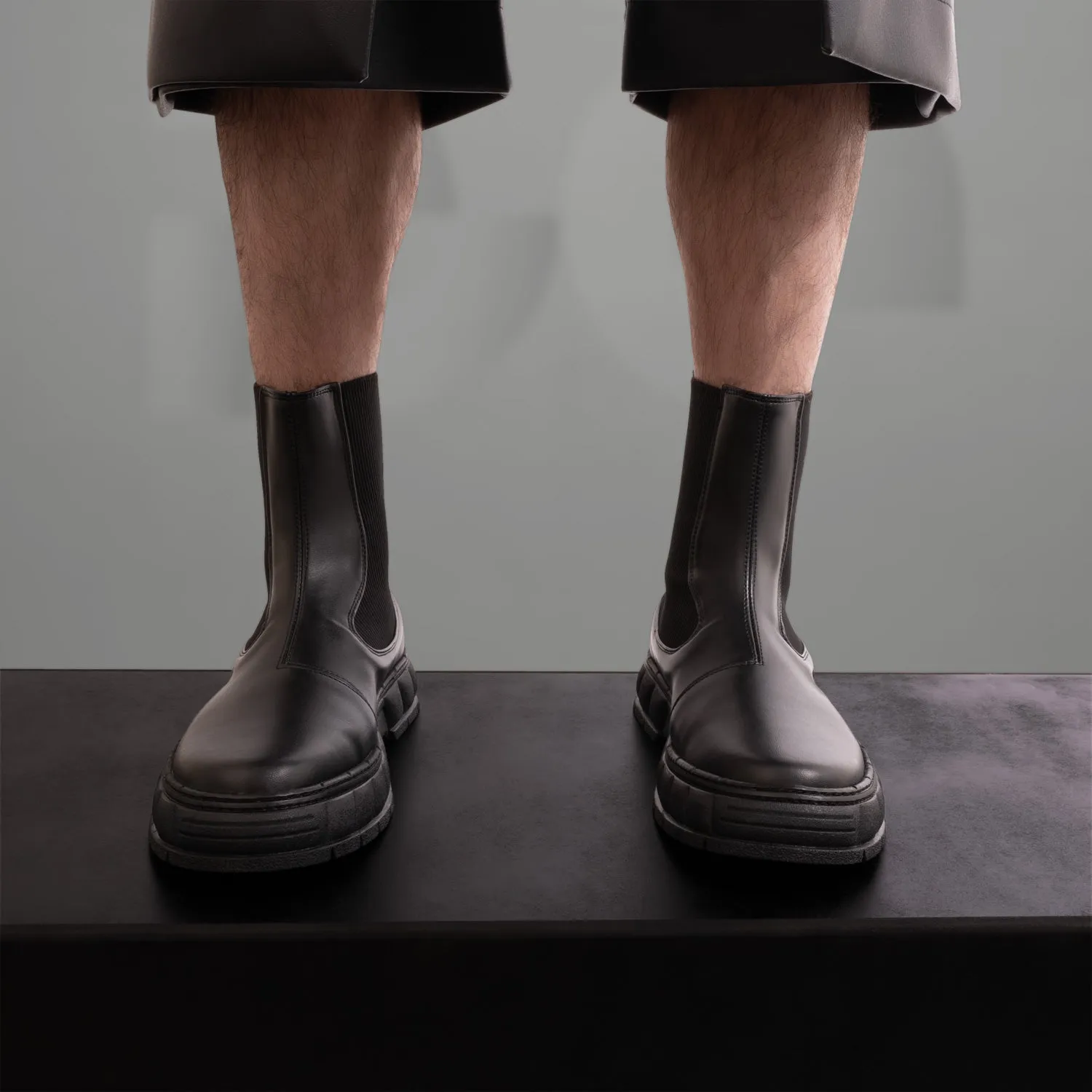 Vegan Leather Avantgarde Chelsea boot